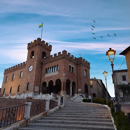 Apartamento Ampio Mondolfo